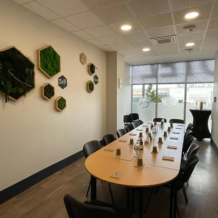 B&B Hotel Chaumont Hotel 3*