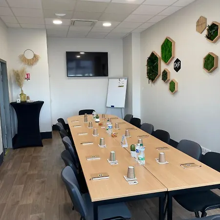 B&B HOTEL Chaumont 3* Chaumont (Haute-Marne)