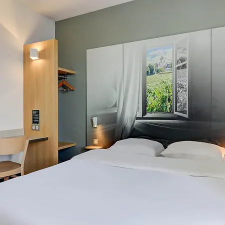 B&B Hotel Chaumont Hotel