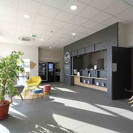 B&B Hotel Chaumont 3*