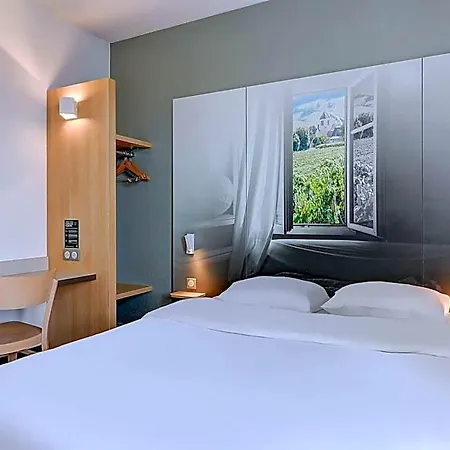 B&B Hotel Chaumont Hotel
